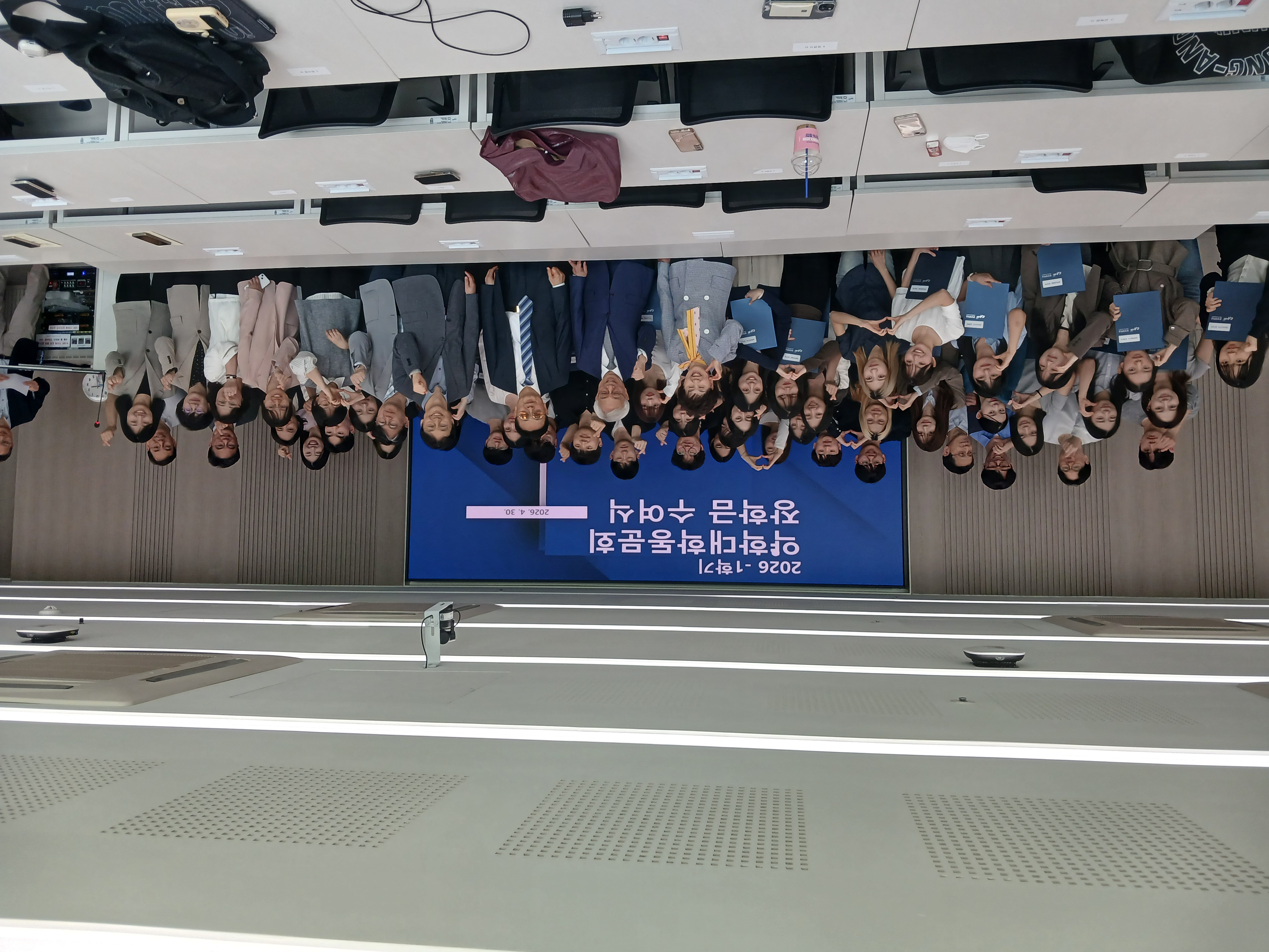 갤러리 이미지